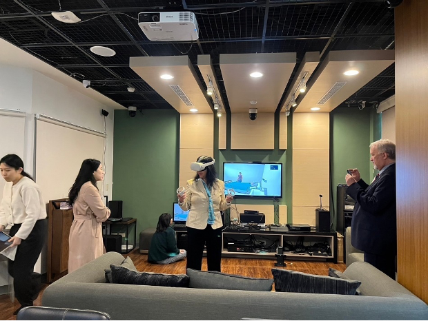 Dr. Chock and Dr. Gorham were on a lab tour guided by Dr. Jih-Hsuan Lin.