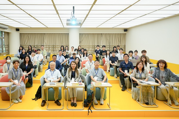傳院舉辦華人社群媒體研究研討會　疫後兩岸學者首度交流