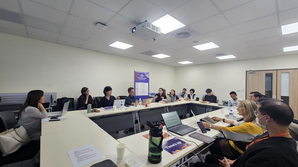 Six thematic working groups fostered international academic exchange and collaboration in public media research.